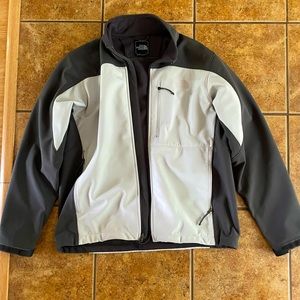 Men’s large North Face shell jacket.